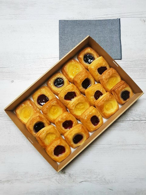 Assorted Danish platter 20 pieces