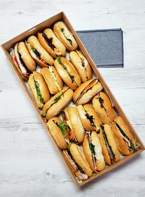 Mini Baguette Platter 18 Pieces